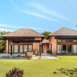 Bungalow with pool and backyard in Cap Cana, hotel in Punta Cana