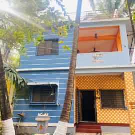 Sukrut Villa, Alibag, hotelli kohteessa Thāl
