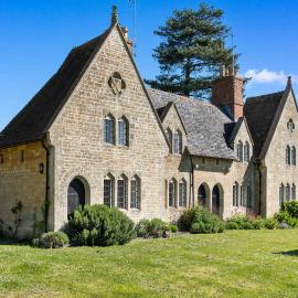Alms House West Grade II Listed Garden & Patio