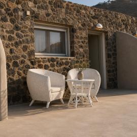Aenia Suites, hotel a Foinikiá