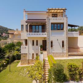 Theros Maisonette by A&D Properties