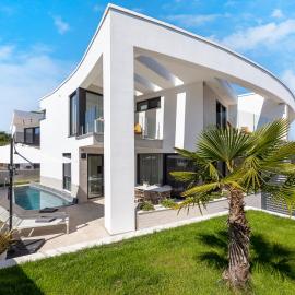Villa Sarah, ξενοδοχείο σε Vantacici