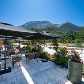 Hôtel et Camping O2 Orcières Outdoor Area, hotel i Orcières
