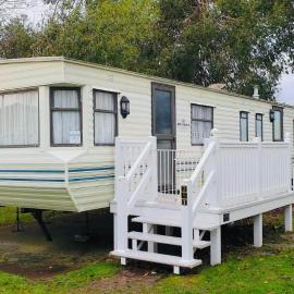 Static Caravan Sleeps 8 with Indoor Pool