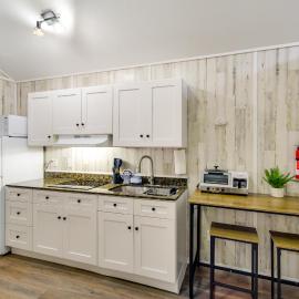 Pearl River Fun! Tiny Home 11 Mi to Space Center, hotel Picayune-ban