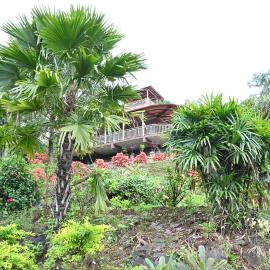 Misty Mountains by Agarwal Homes, hotel v destinaci Welhe