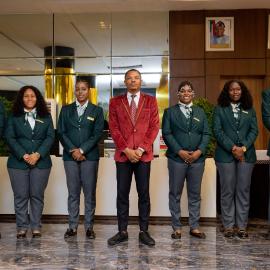Regal Empire Luxury Hotel, hotel en Auchi