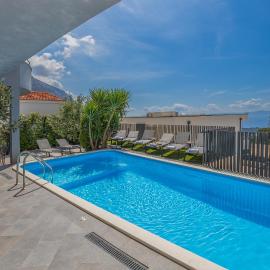 Villa Collis, hotel in Makarska