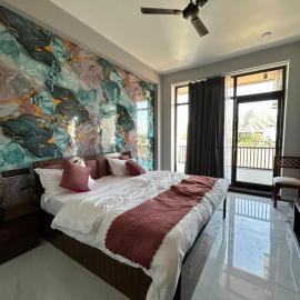Hotel Pushkar Pulse
