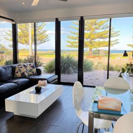 Esperance Waterfront Apartment