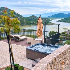 Skyline Skadar Lake, hotel a Karuč