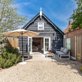 Welcome in - Lichte moderne woning met grote tuin voor 4 personen