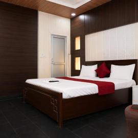 Hotel Royal Plaza, Hotel in Chandīgarh