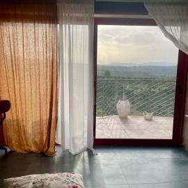 Ahiri traditional cottage, hotel en Galatás