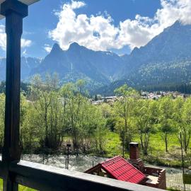 Riverside Lindas - Next to Train Station with Parking, готель у місті Zamora