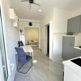 Apartment Karla, khách sạn ở Komiža
