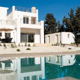 Gaia villa, hotelli kohteessa Prasás