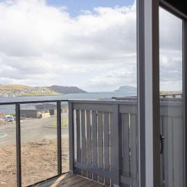 Strendur में, होटल A Hillside Retreat with Incredible Fjord Views