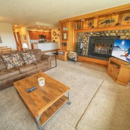 Pines 2147 by SummitCove Lodging in Colorado