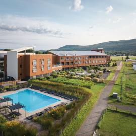Hôtel & Spa Le Germain Charlevoix, Hotel in Baie-Saint-Paul