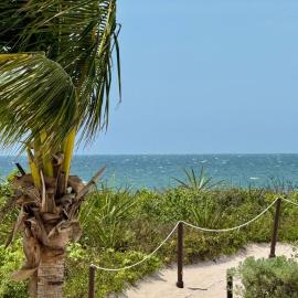 Telchac Ocean Suite, hotell i Xtampú