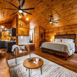 Smoke Rise is a remodeled modern cabin near it all