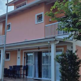 Casa confortavel - Mangaratiba-Sahy, hotel u gradu Mangaratiba