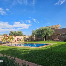 Villa du bonheur Chambres d'hote, hotel in Oulad el Guern