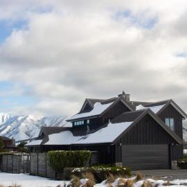 Yuki's Chalet - Terrace Downs: Windwhistle şehrinde bir otel