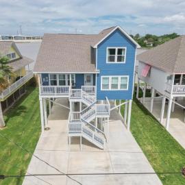 Waterfront Gem Near Kemah Sunset Views, hotel u gradu Sibruk