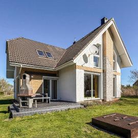 Gorgeous Home In Postomino With Wifi