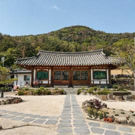 스테이여온, hotel in Miryang