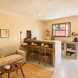 Modern Apt near US Consulate y Siglo XXI