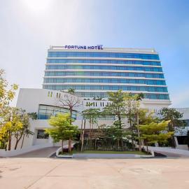 Fortune Hotel Korat- SHA Plus – hotel w mieście Nakhon Ratchasima