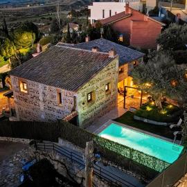 Mansion 35min Madrid - Cine - Piscina - BBQ，瓜達拉哈拉的飯店