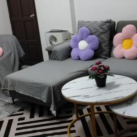 Lakefront Homestay