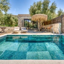 Olive Luxury Suites - ADULTS ONLY, hotel en Kamilari