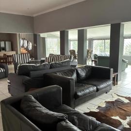 Ocean Breeze Hideaway, hotel in Hibberdene