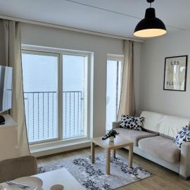 Foliate Living Varpu