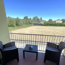 A casa di Any, Hotel in Cascina