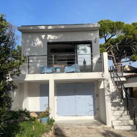 Carro Zen, Hotel in Martigues