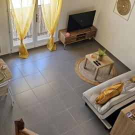 Appartement près des Grands Buffets climatisé, hotel in Narbonne