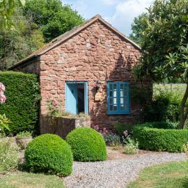 Luxury barn conversion in beautiful garden setting