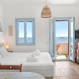 Sea view rooms in kardiani by TinosStay, ξενοδοχείο στην Καρδιανή
