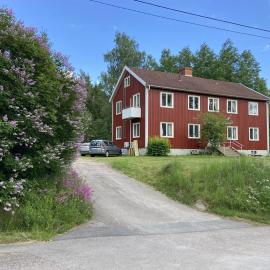 Viesnīca Großes Ferienhaus nahe am Badesee pilsētā Korsberga