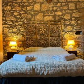 Fiorire Casale Olistico, hotel in Attigliano