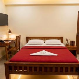 S P Nettoor, hotel a Cochin