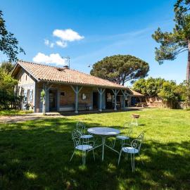 Maison Landaise avec jardin proche du lac