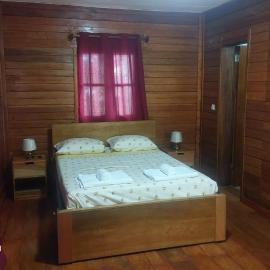 Ké San Gélica Guest House - São Tomé – hotel w mieście Milagrosa