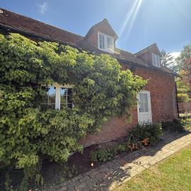 The Coach House, hotel in Halstead